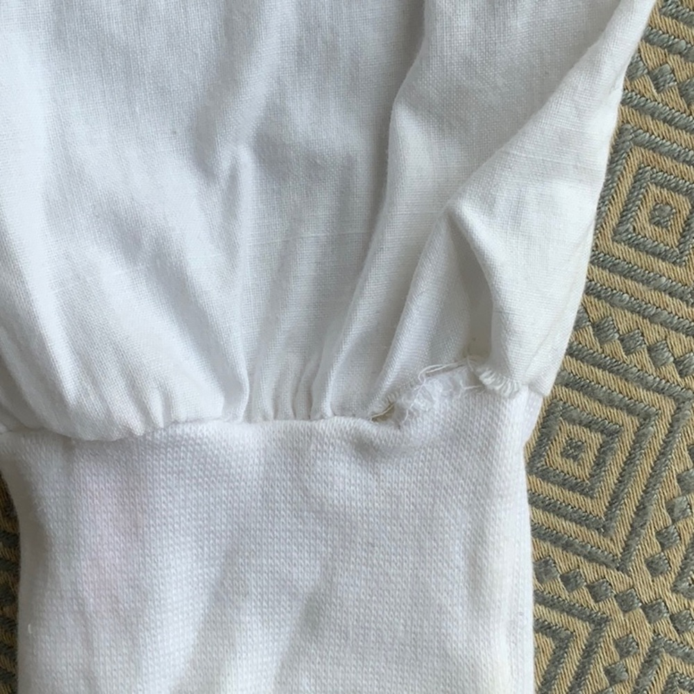 TENNIS LONG SLEEVE SHIRT WITH EMBROIDERED RACQUETS & BALLS ADORABLE L FIRM PRICE - Picture 6 of 6